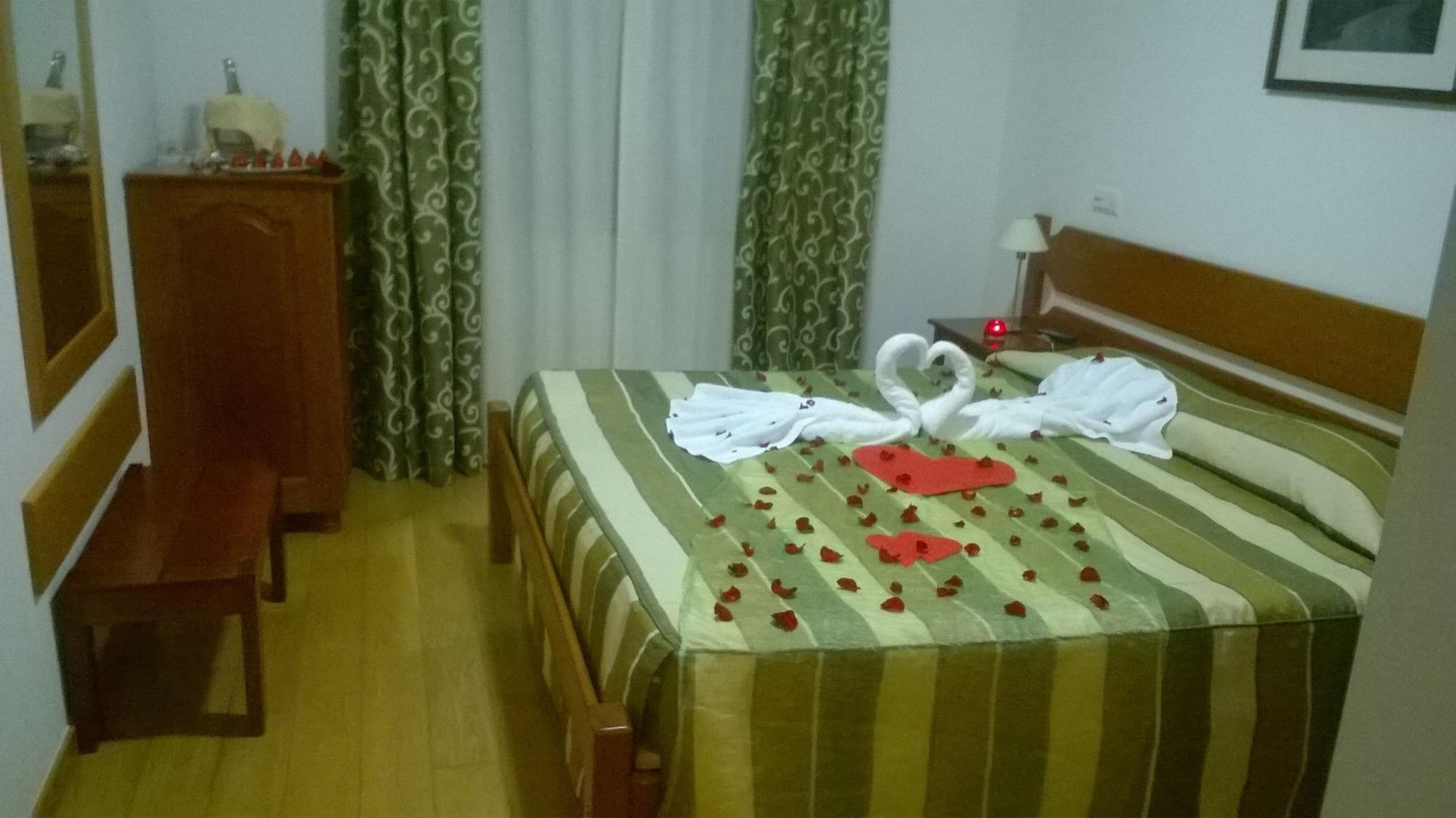 Hotel Albergaria Senhora Do Espinheiro Seia Ngoại thất bức ảnh